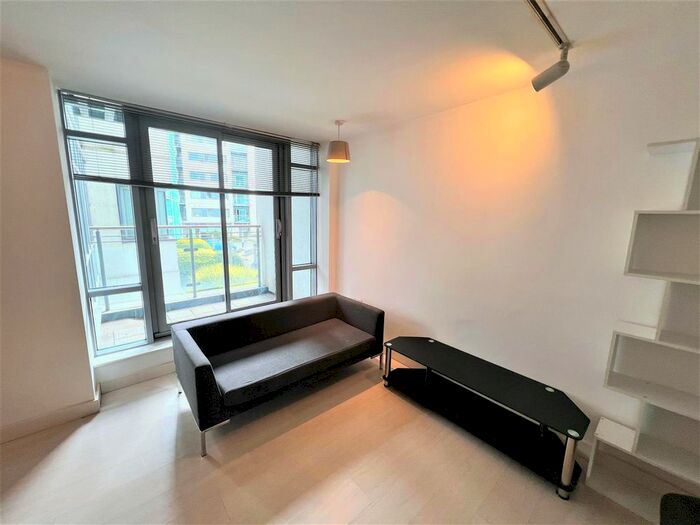 2 Bedroom Flat To Rent In -Bedroom Apartment - Manor Mills, Ingram Street, Leeds, LS11