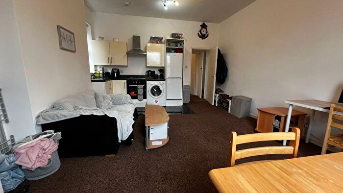 1 Bedroom Flat To Rent In Egerton Road, Fallowfield, Manchester, M14