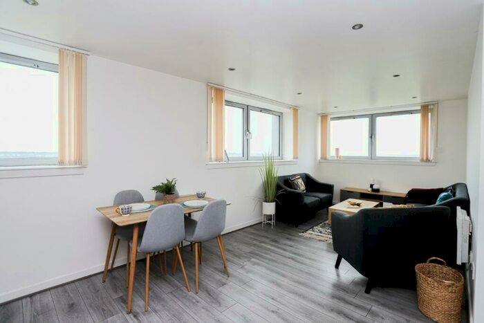 2 Bedroom Apartment To Rent In Liverpool, L8