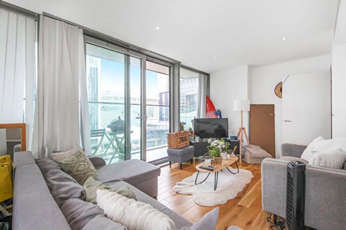 1 Bedroom Apartment For Sale In Marsh Wall, Landmark East Tower, E14