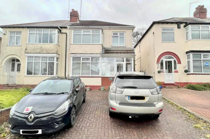 3 Bedroom Semi-Detached House To Rent In Quinton Lane, Quinton, Birmingham, B32