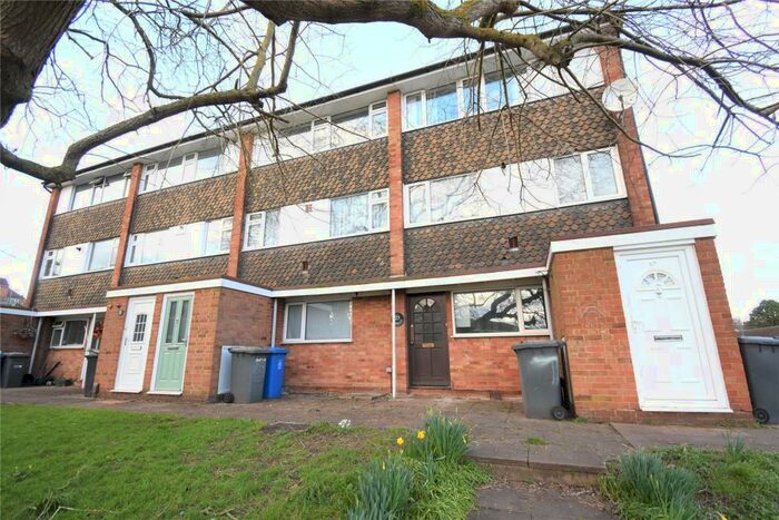 2 Bedroom Maisonette To Rent In Lexington Avenue, Maidenhead, Berkshire, SL6