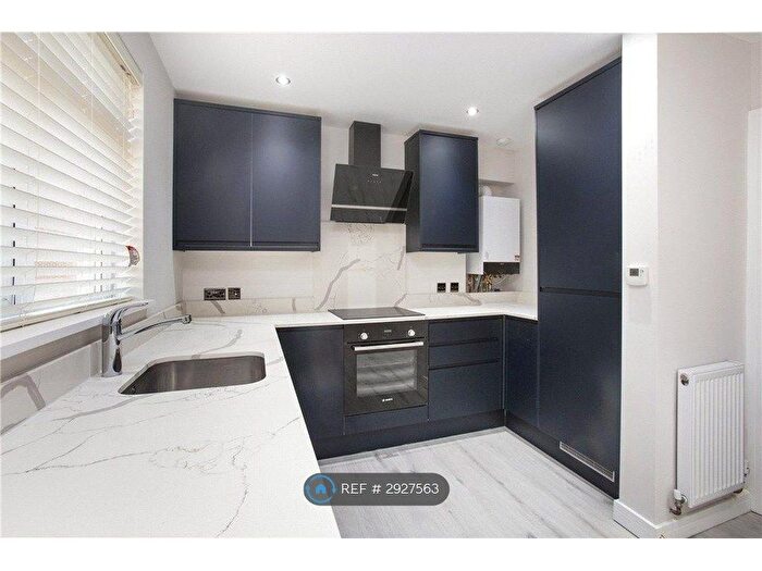 1 Bedroom Flat To Rent In Wentworth Park, London, N3