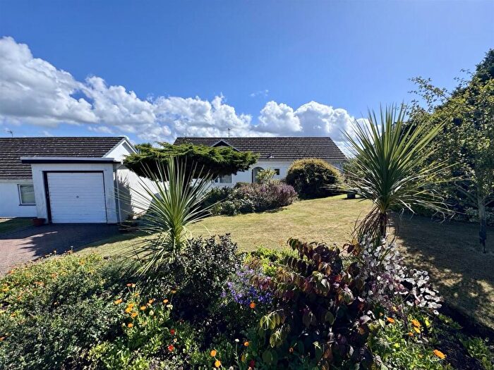 3 Bedroom Detached Bungalow For Sale In Garth Wen, Llanfaes, Beaumaris, LL58