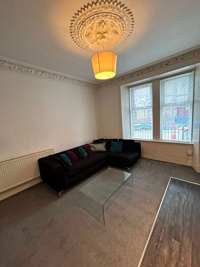 3 Bedroom Flat To Rent In Park Avenue, Baxter Park, Dundee, DD4