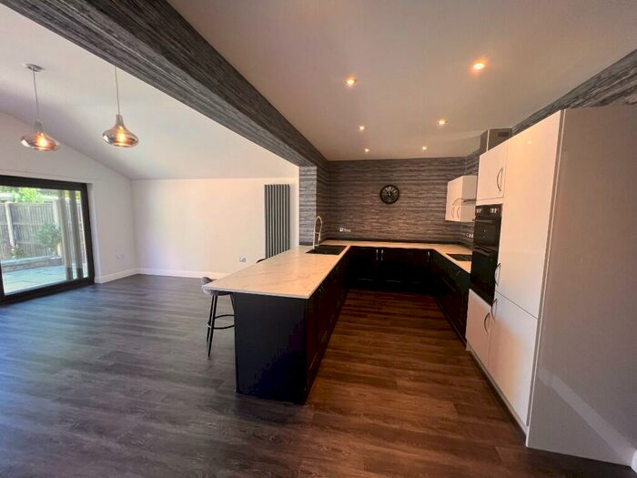 3 Bedroom Semi-Detached House To Rent In Nelson Avenue, Leyland, Lancashire, PR25