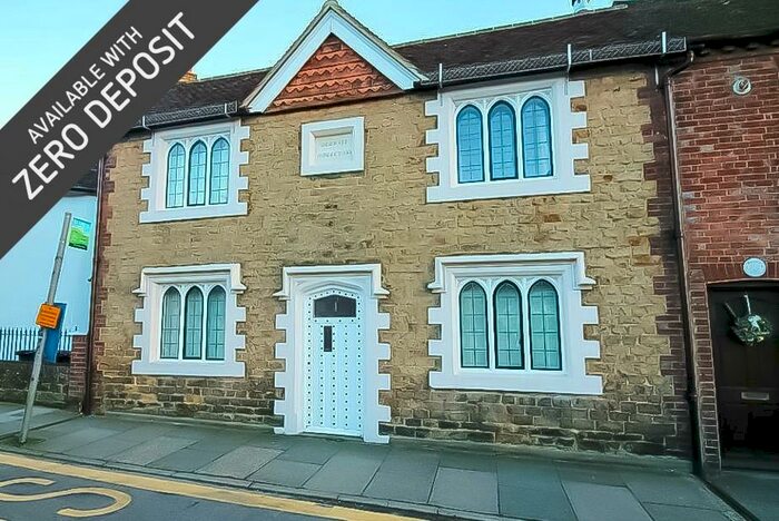 2 Bedroom Cottage To Rent In The Alms House, Midhurst, GU29