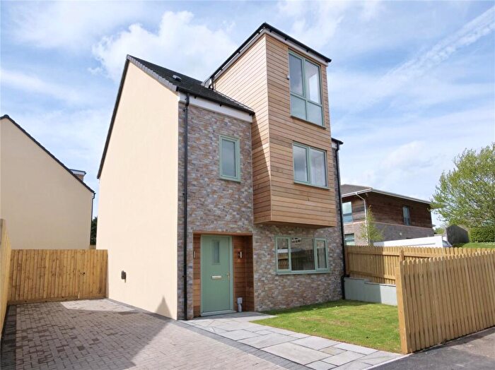 4 Bedroom Detached House For Sale In Architecturally Designed Townhouse - Chew Stoke, BS40