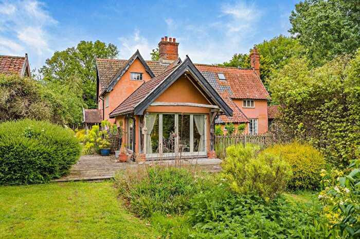 8 Bedroom Detached House For Sale In Brome Avenue, Eye, Suffolk, IP23