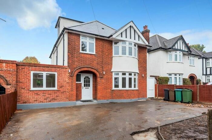5 Bedroom Detached House To Rent In Eastbury Road, WD19