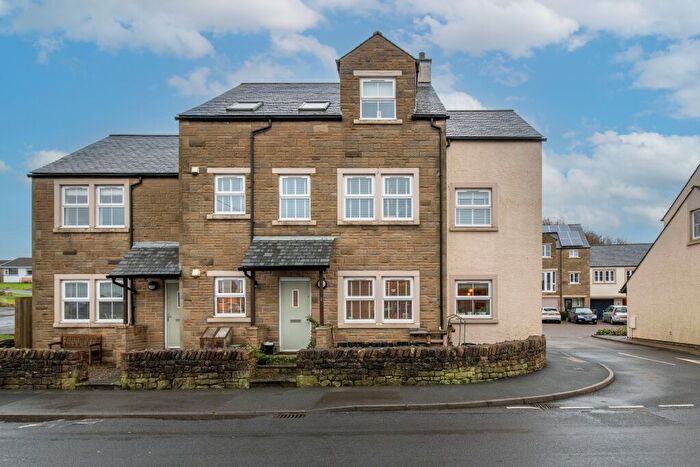 2 Bedroom Flat For Sale In Laundry Lane, Ingleton, Carnforth, North Yorkshire, LA6
