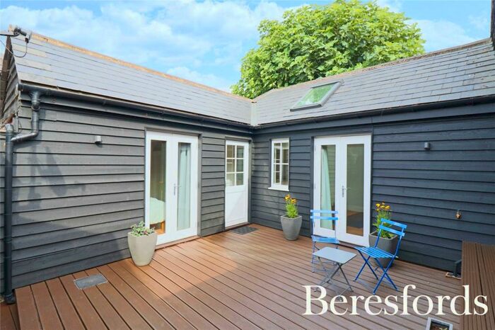 1 Bedroom Bungalow To Rent In High Street, CM6