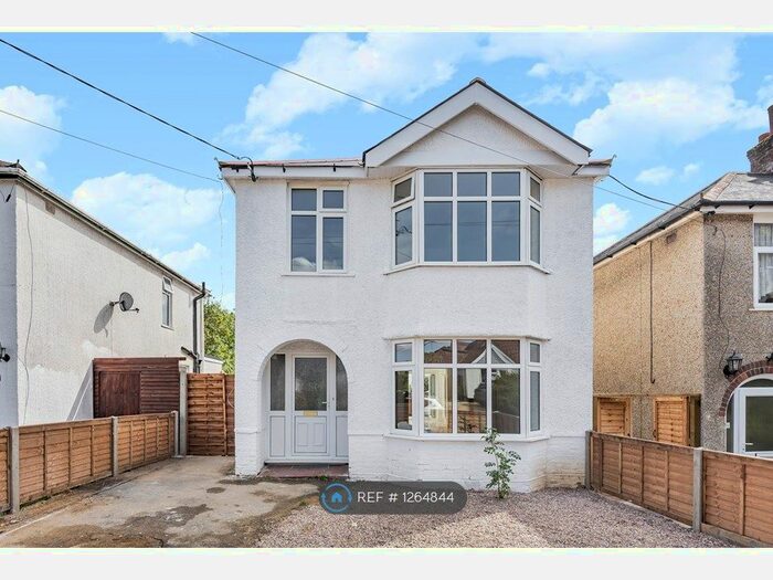 3 Bedroom Detached House To Rent In Chalvington Road, Chandler's Ford, Eastleigh SO53