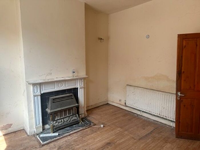 3 Bedroom Terraced House For Sale In Southwell Road, Sheffield, S4