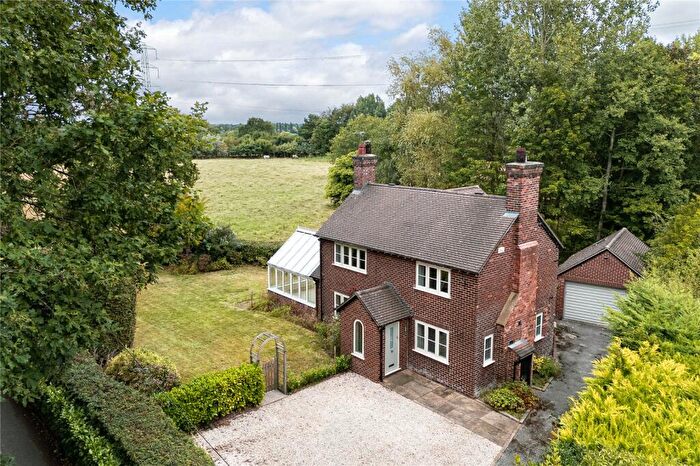 3 Bedroom Detached House For Sale In Foden Lane, Alderley Edge, Cheshire, SK9