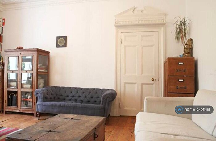 2 Bedroom Flat To Rent In Archway Road, London, N19