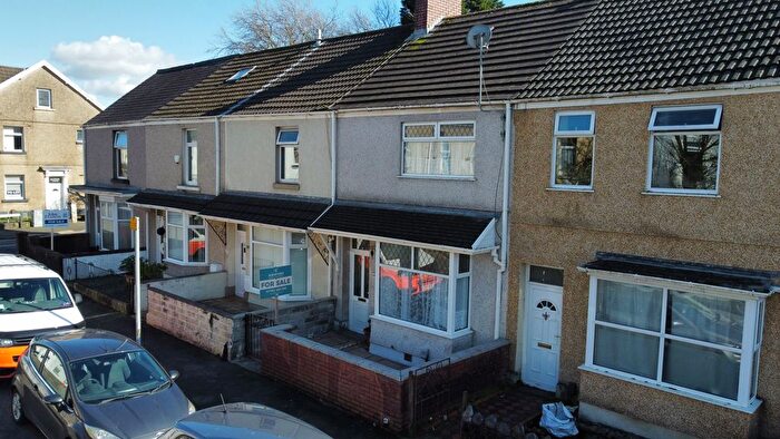 3 Bedroom Terraced House For Sale In St Helens Avenue, SA1