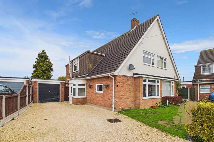 3 Bedroom Semi Detached House For Sale In Cox Road, Arlesford, CO7