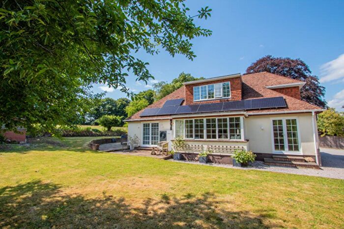 3 Bedroom Detached House For Sale In Higher Broad Oak Road, West Hill, EX11