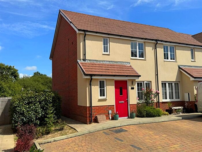 3 Bedroom Semi-Detached House For Sale In Mallow Drive, Stone Cross, Pevensey, BN24