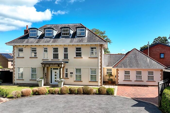 5 Bedroom Property For Sale In Sherborne Walk, Blackpill, Swansea, SA3