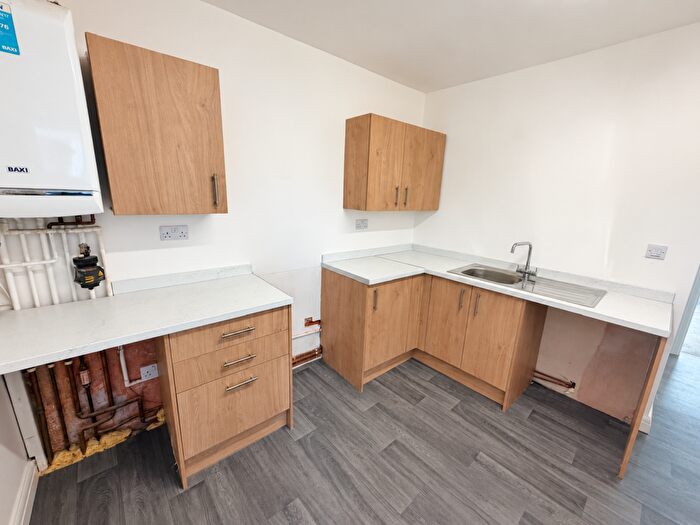1 Bedroom Apartment To Rent In New Lane, Stanton Hill, Sutton-In-Ashfield, Notts, NG17