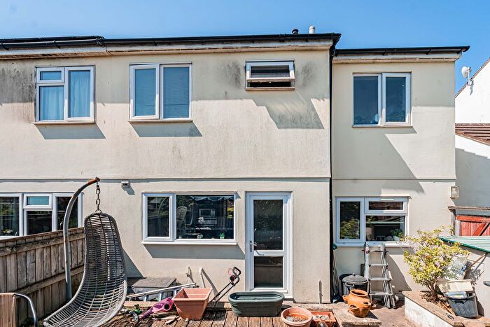 3 Bedroom Semi-Detached House For Sale In Poundsland, Broadclyst, Exeter, EX5