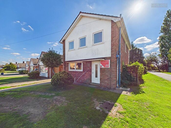 3 Bedroom Detached House To Rent In Portman Close, Netherton, Peterborough, PE3