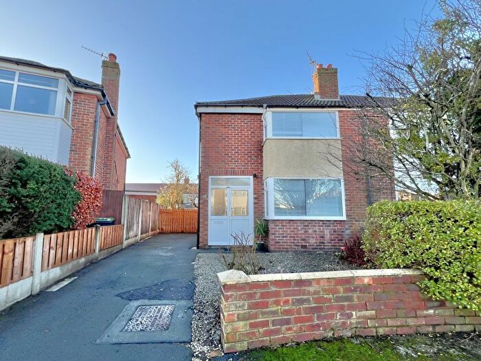 3 Bedroom Semi Detached House For Sale In Brookfield Avenue, Thornton, FY5