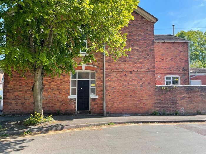 3 Bedroom Terraced House To Rent In Bright Street, Wolverhampton, WV1