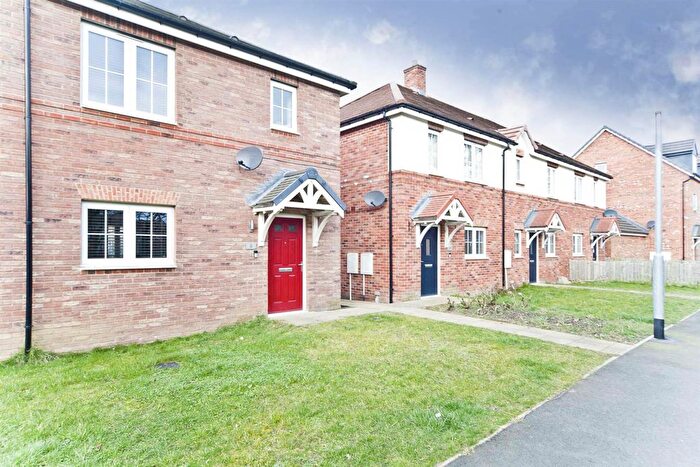 3 Bedroom Semi-Detached House For Sale In Edderacres Walk, Wingate, TS28