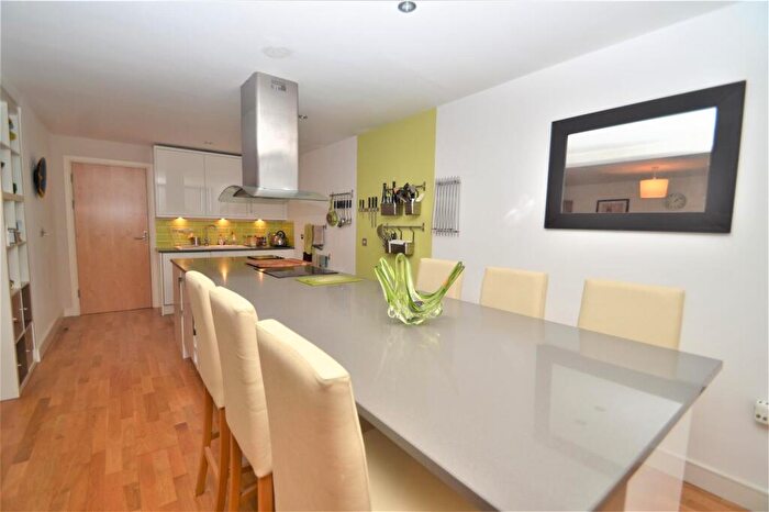 2 Bedroom Flat To Rent In Thomas Court, Three Queens Lane, Bristol, BS1
