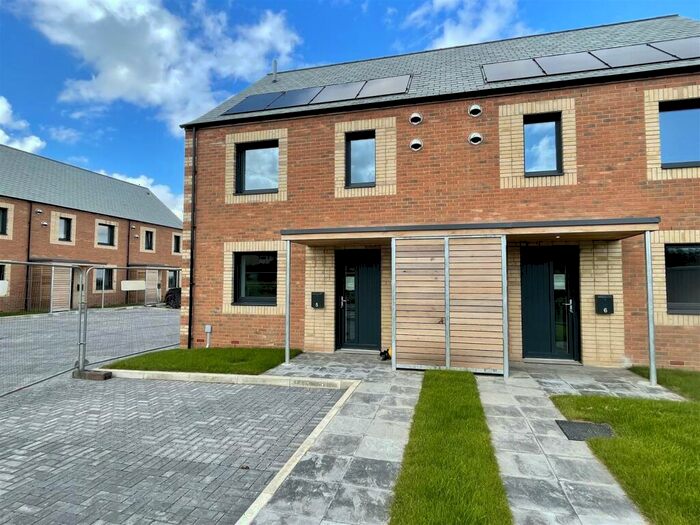 3 Bedroom Semi-Detached House For Sale In Hook Hollow, Seend Cleeve, Seend, SN12