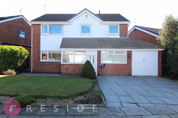 5 Bedroom Detached House For Sale In Hawthorn Road, Bamford, Rochdale, OL11