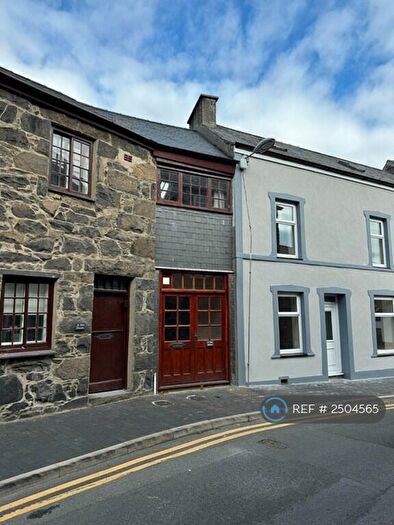 1 Bedroom Flat To Rent In Hen Warws, Pwllheli, LL53