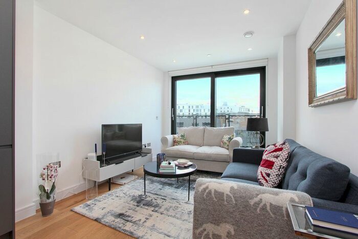 1 Bedroom Property To Rent In Colorama House, Webber Street, SE1