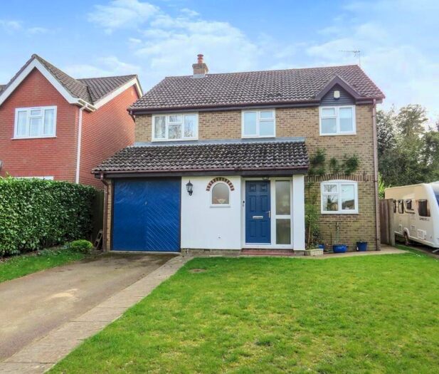 4 Bedroom Detached House For Sale In Impson Way, Mundford, IP26