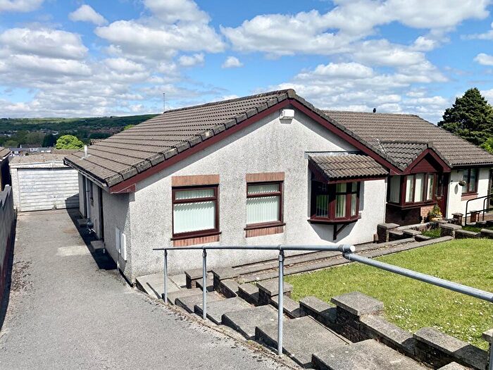 3 Bedroom Semi-Detached Bungalow For Sale In Lon Brynawel, Llansamlet, Swansea, City And County Of Swansea., SA7