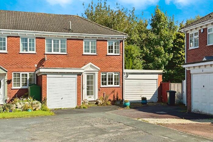 4 Bedroom End Of Terrace House For Sale In Cardinals Court, Cawood, Selby, North Yorkshire, YO8