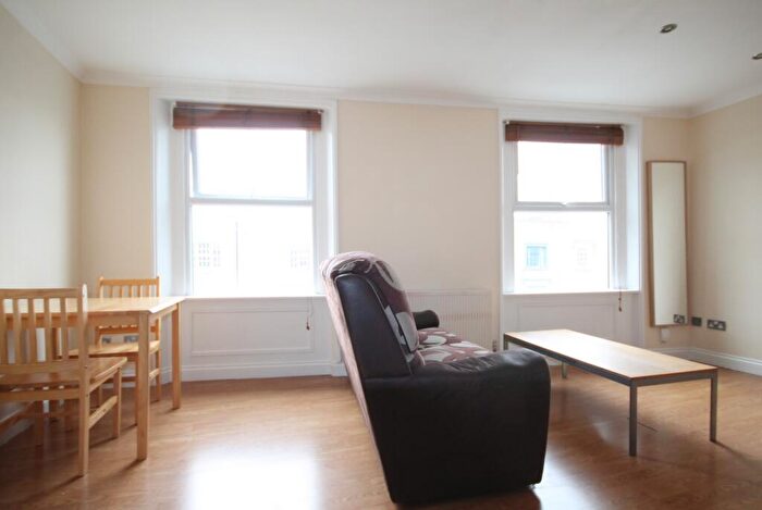 1 Bedroom Flat To Rent In York Way, Islington, N7