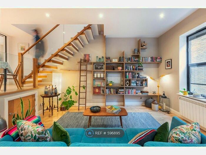 2 Bedroom Maisonette To Rent In Shore Road, London, E9