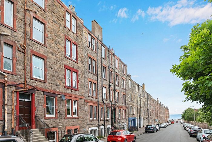 2 Bedroom Flat For Sale In A/, Kings Road, Portobello, Edinburgh, EH15