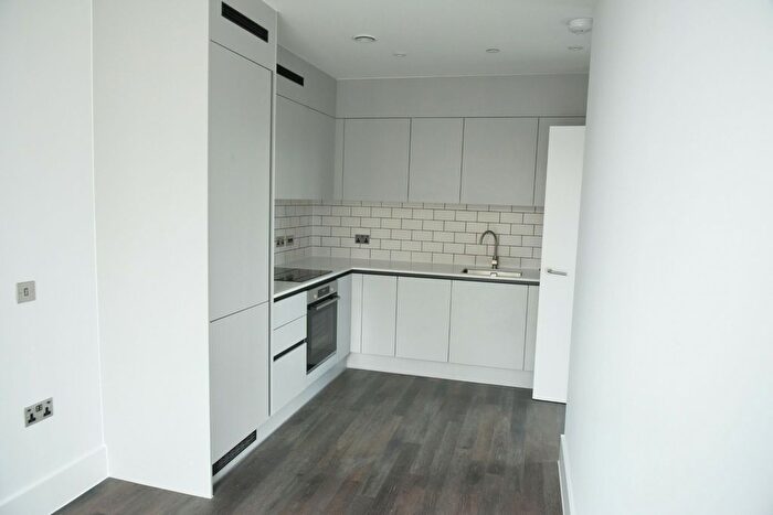 1 Bedroom Flat To Rent In Market Parade, Gloucester, GL1