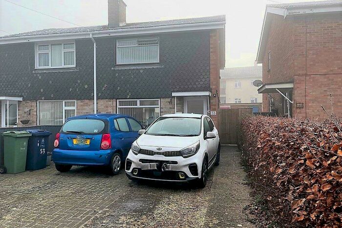 2 Bedroom Semi-Detached House To Rent In Alice Smith Square, Littlemore, Oxford, OX4