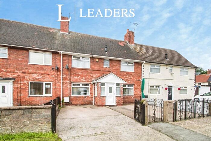 3 Bedroom Terraced House To Rent In Seventh Avenue, Clipstone Village, NG21