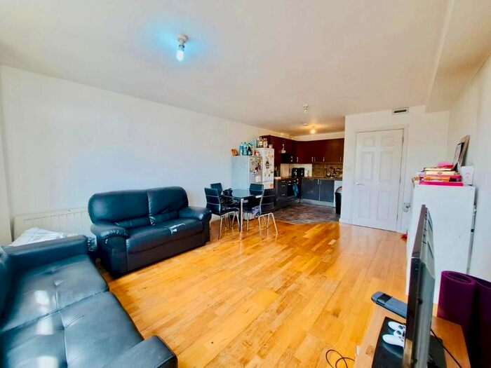 1 Bedroom Flat To Rent In Tyler Street, Greenwich, London, SE10