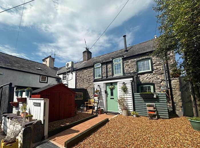 2 Bedroom Cottage For Sale In Llangernyw, Abergele, LL22