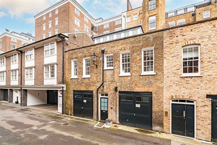 2 Bedroom Property To Rent In Bryanston Mews West, Marylebone, W1H