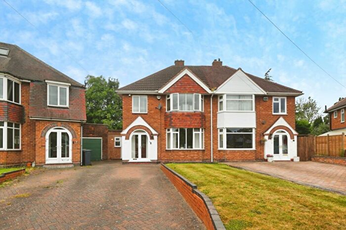 3 Bedroom Semi-Detached House For Sale In Windsor Road, Castle Bromwich Birmingham, West Midlands, B36
