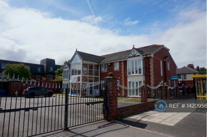 2 Bedroom Flat To Rent In Dovedale Road, Liverpool, L18